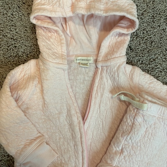 Burt’s Bees Baby Pink Jogger Set - Picture 2 of 2
